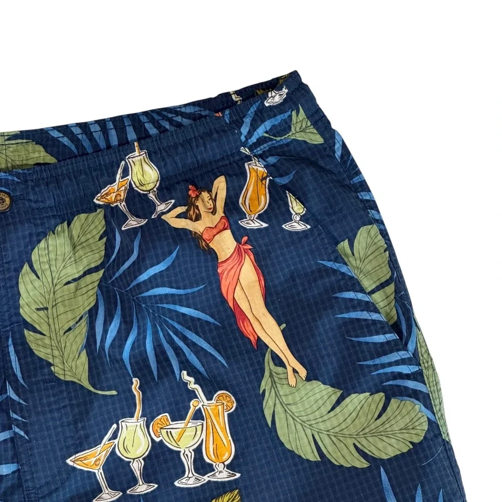 Tommy Bahama *pre owned*